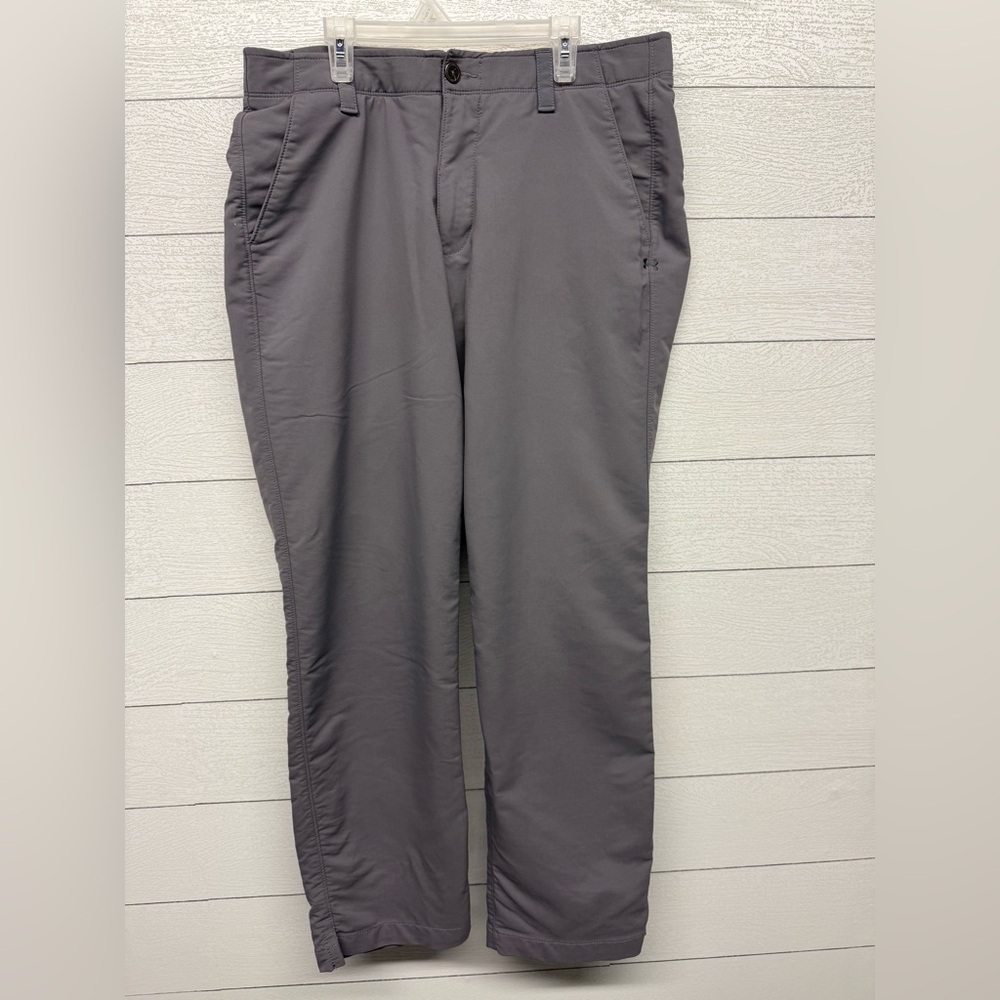 Under Armour Men's Gray Loose Pants Size 34/30